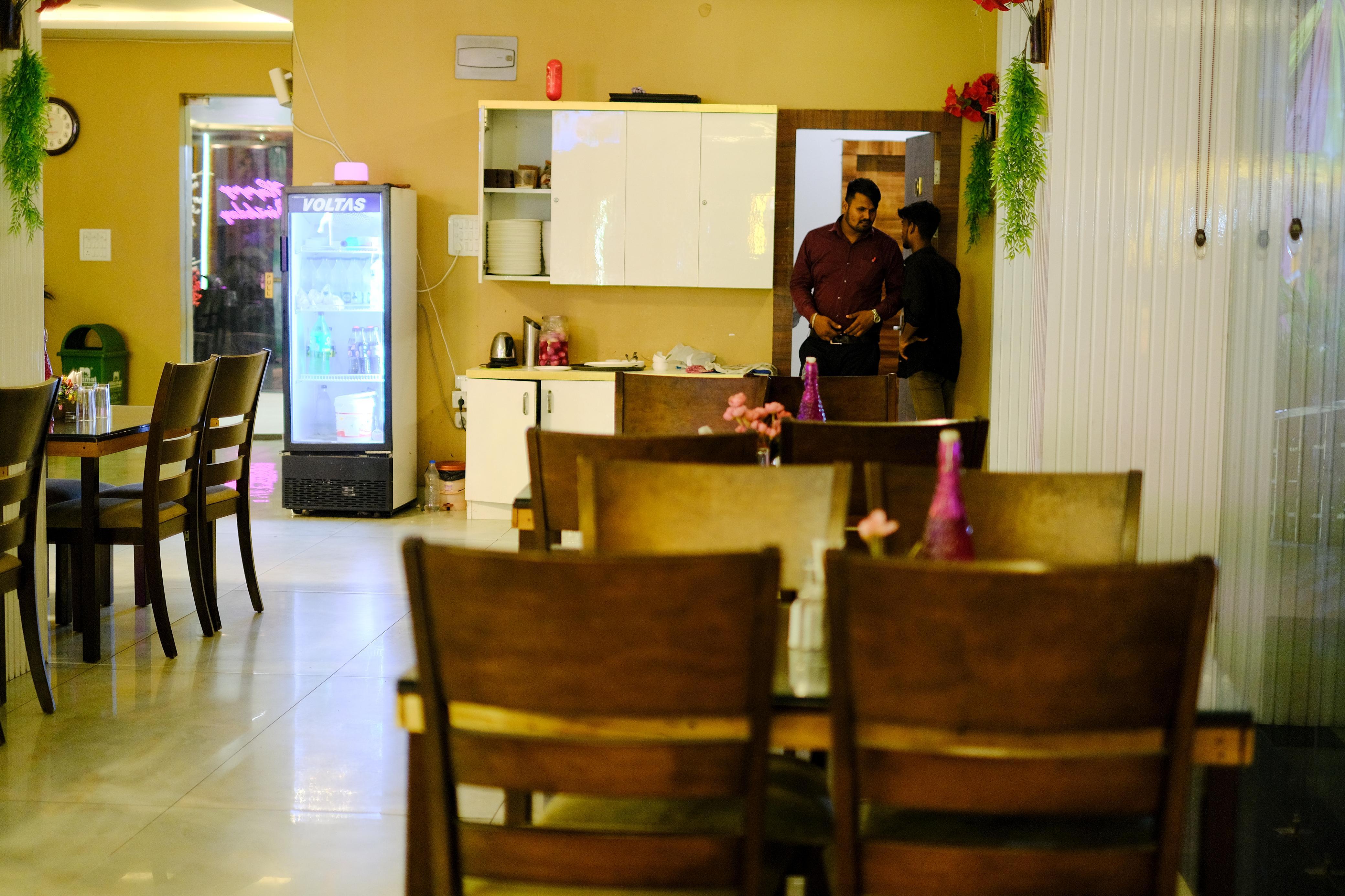 Comfortable Family Dining Hall